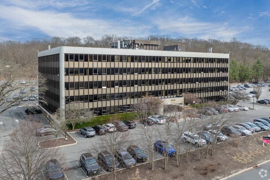 550 Mamaroneck Ave, Harrison, NY en alquiler - Foto del edificio - Imagen 3 de 7