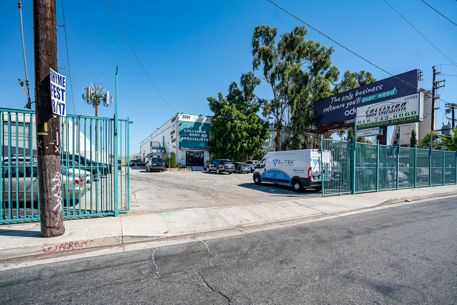 12301 Sherman Way, North Hollywood, CA en alquiler Foto del edificio- Imagen 1 de 8