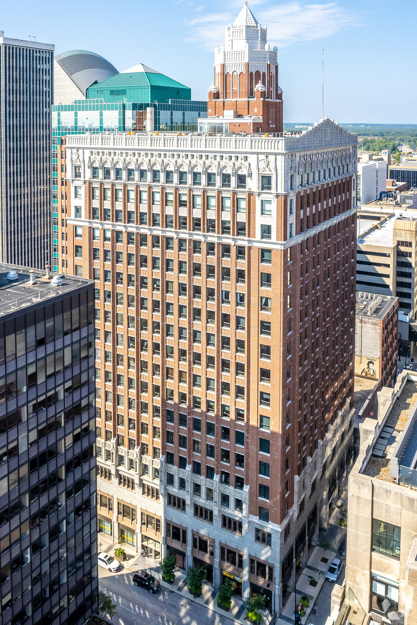 604 Locust St, Des Moines, IA en alquiler Foto del edificio- Imagen 1 de 6