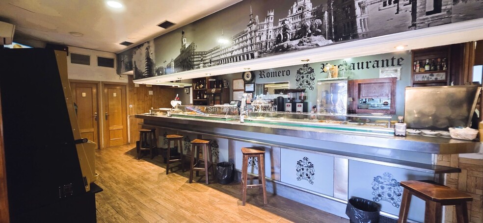 Local en Fuenlabrada, Madrid en venta - Foto del interior - Imagen 2 de 22