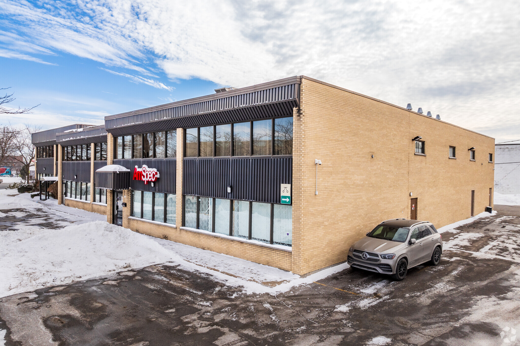 9400-9430 St Pascal-Gagnon, Saint-leonard, QC en venta Foto principal- Imagen 1 de 4