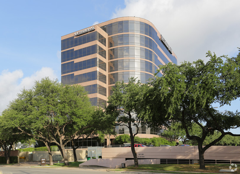 1320 S University Dr, Fort Worth, TX en alquiler - Foto del edificio - Imagen 2 de 31