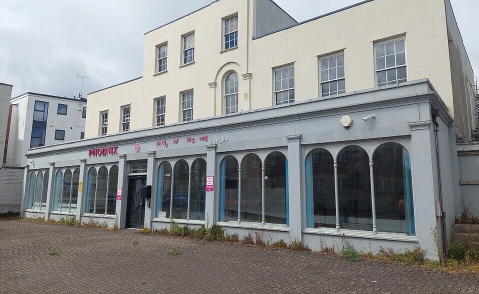 86-90 Winchcombe St, Cheltenham en venta - Foto del edificio - Imagen 2 de 9