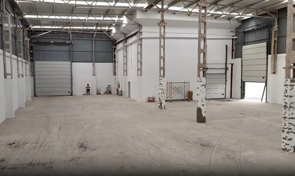 Nave en La Llagosta, Barcelona en venta - Foto del interior - Imagen 3 de 7