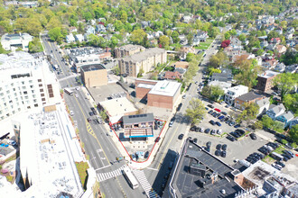 651 Bloomfield Ave, Montclair, NJ en alquiler Foto del edificio- Imagen 1 de 1