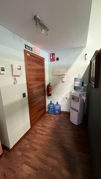 Avenida de la Industria, 37, Tres Cantos, Madrid en venta - Foto del interior - Imagen 2 de 5