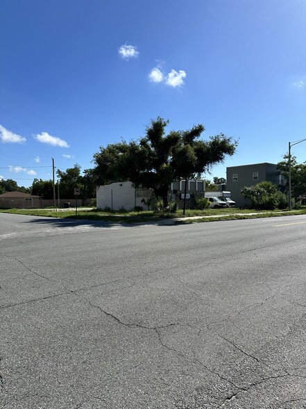 2463 5th Ave S, Saint Petersburg, FL en venta - Foto del edificio - Imagen 3 de 5