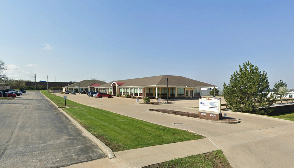 23600 Commerce Park, Beachwood, OH en alquiler - Foto del edificio - Imagen 1 de 13