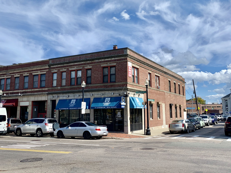 1534 Dorchester Ave, Dorchester, MA en alquiler - Foto del edificio - Imagen 1 de 10