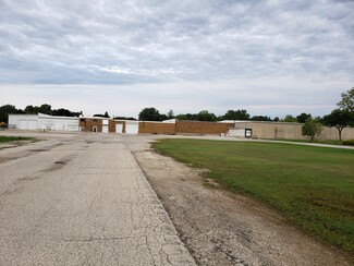 Más detalles para 100 Washington St, Fox Lake, WI - Naves en alquiler