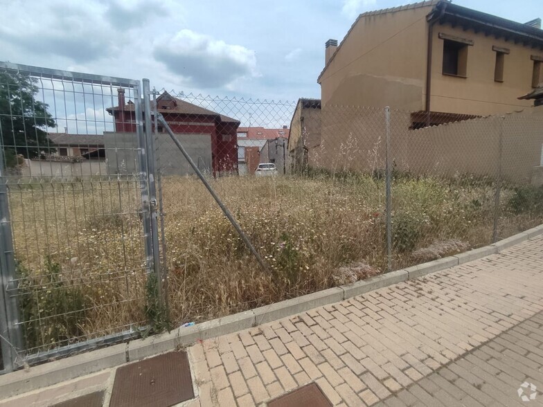 Terrenos en Valverde del Majano, Segovia en venta - Foto del edificio - Imagen 2 de 4