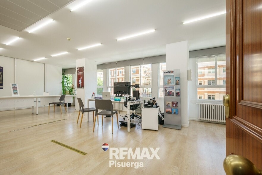 Oficina en Valladolid en venta - Foto del edificio - Imagen 2 de 107