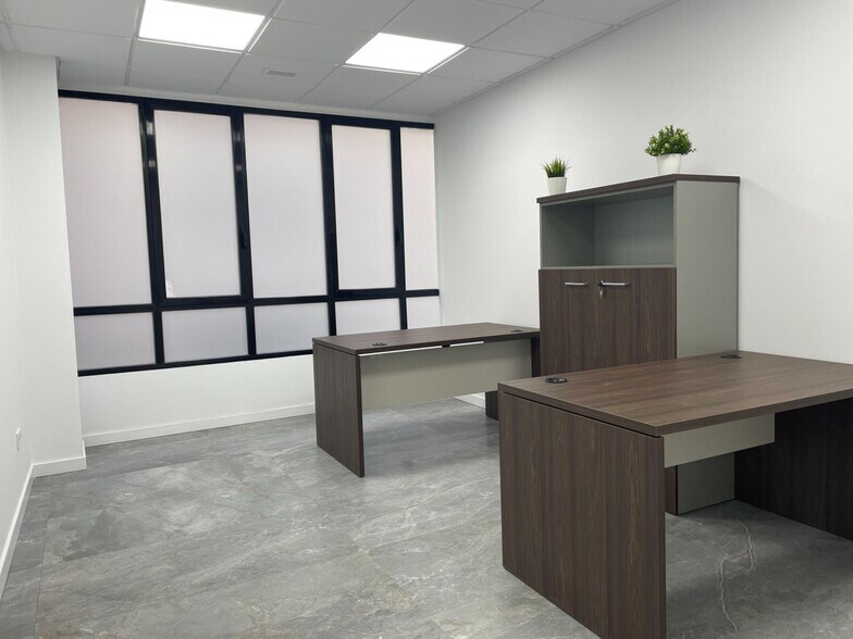 Oficina en València en alquiler - Foto del interior - Imagen 2 de 15