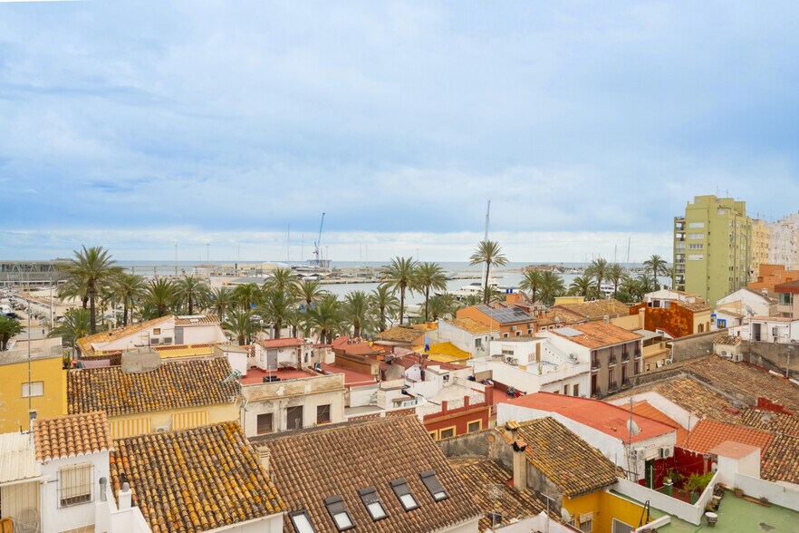 Terreno en Dénia, Alicante en venta - Foto del edificio - Imagen 3 de 64