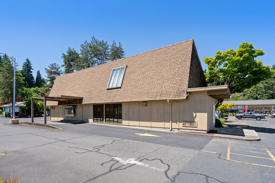 401 E Columbia River Hwy, Clatskanie, OR en alquiler - Foto del edificio - Imagen 1 de 12