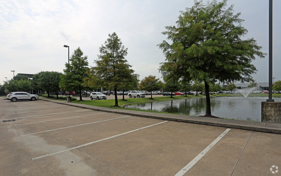 1717 N Sam Houston Pky W, Houston, TX en alquiler - Foto del edificio - Imagen 1 de 13