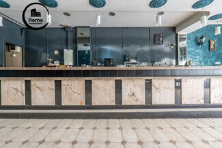 Más detalles de de Málaga, 73, Granada - Local en venta