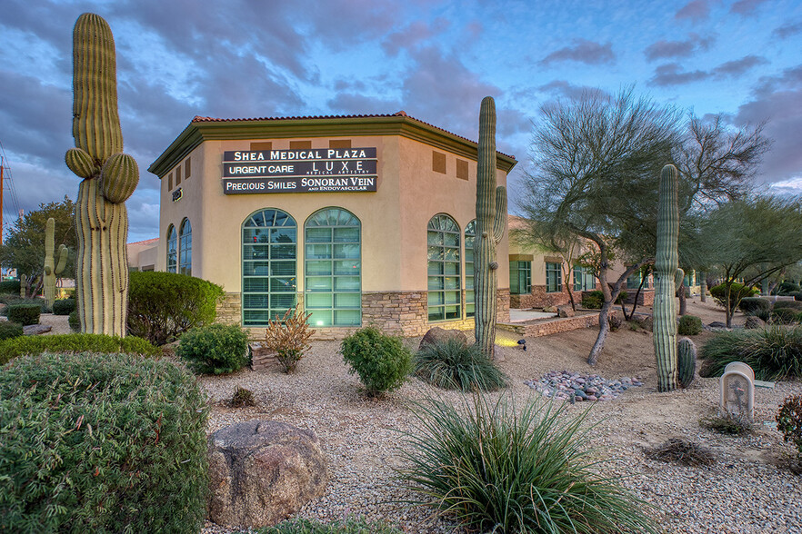 7425 E Shea Blvd, Scottsdale, AZ en alquiler - Foto del edificio - Imagen 2 de 7