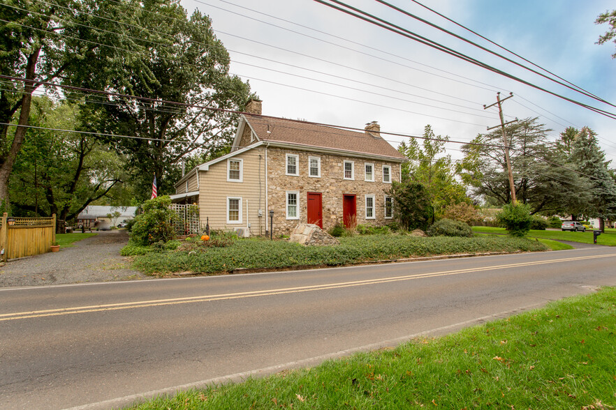 1060 Davisville Rd, Wrightstown, PA en venta - Foto del edificio - Imagen 2 de 5