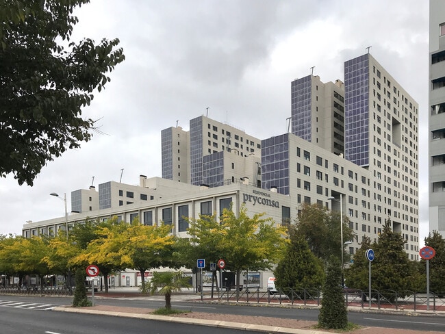 Más detalles de Avenida Constitución, 85, Coslada - Edificio residencial​ en venta