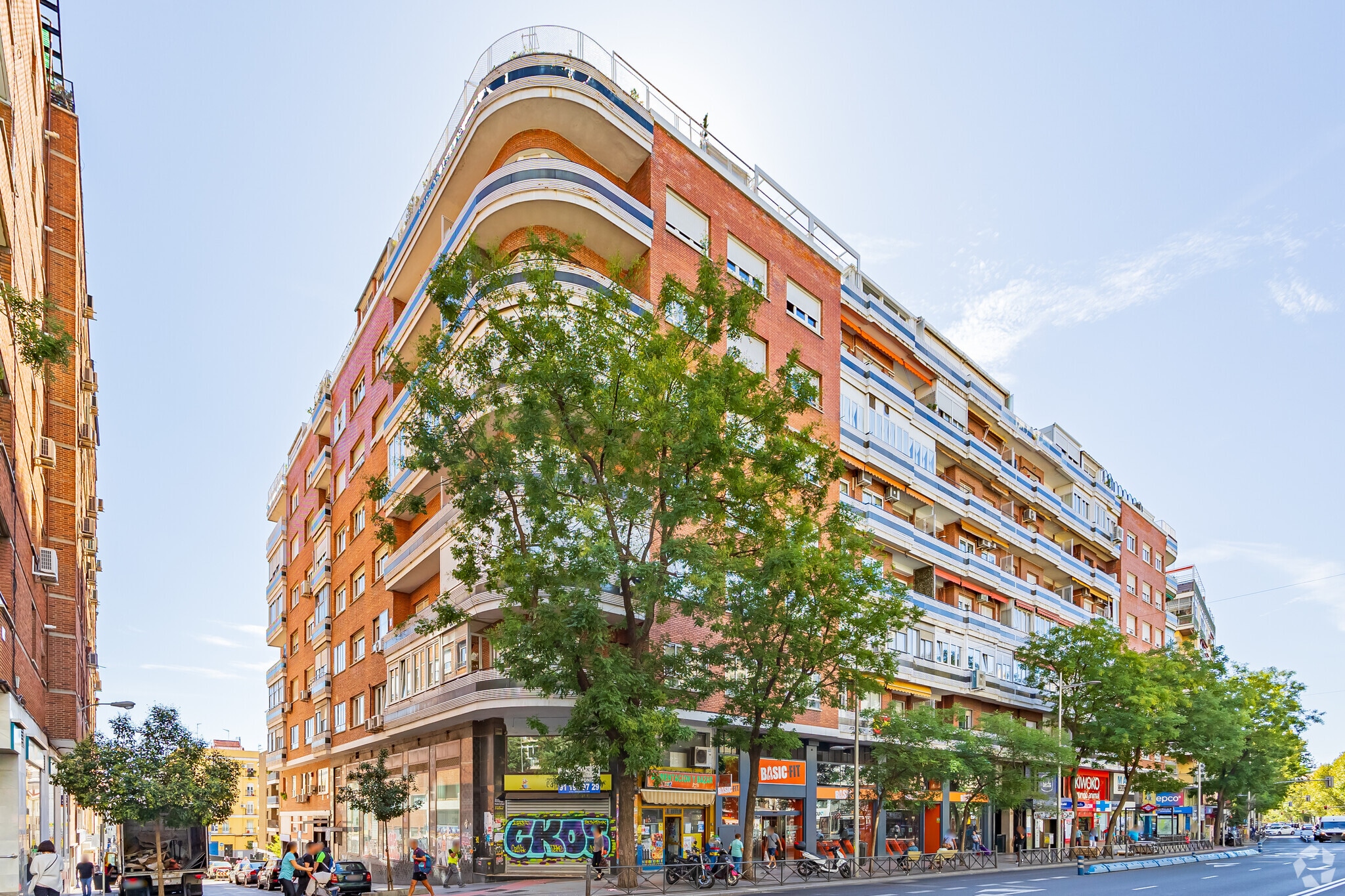 Edificio residencial en Madrid, Madrid en venta Foto del edificio- Imagen 1 de 3