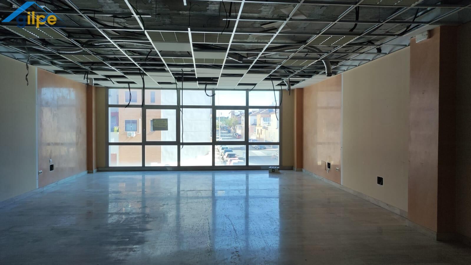 Oficina en Alcalá de Guadaíra, Sevilla en venta Foto del edificio- Imagen 1 de 16