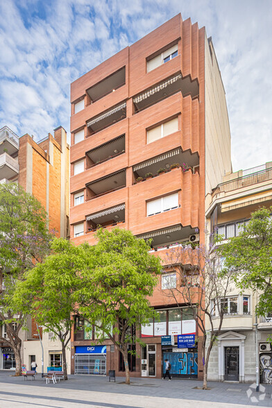 Plaça de Gal.La Placídia, 16, Barcelona, Barcelona en venta - Foto del edificio - Imagen 2 de 2