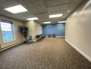 5555 Airport Hwy, Toledo, OH en alquiler Foto del interior- Imagen 2 de 7