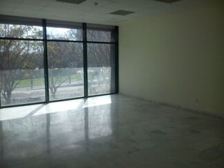 Más detalles de Calle Aviación, S/N, SEVILLA - Oficina en alquiler