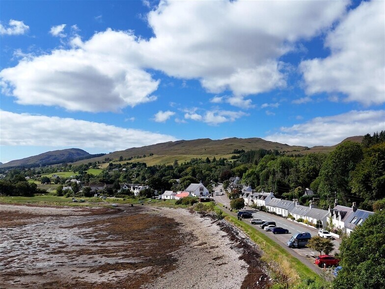 Waterside Café & Flat, Strathcarron en venta - Foto del edificio - Imagen 2 de 25