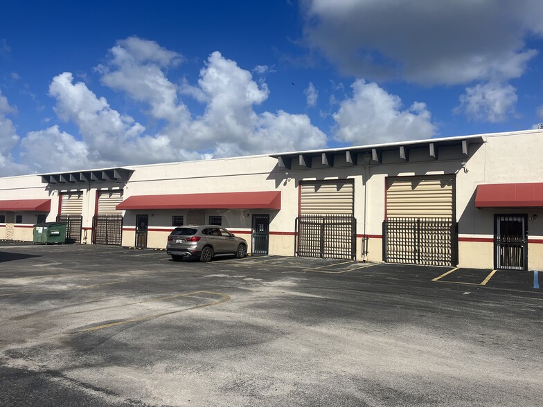 13740 NW 19th Ave, Opa Locka, FL en alquiler - Foto del edificio - Imagen 3 de 15