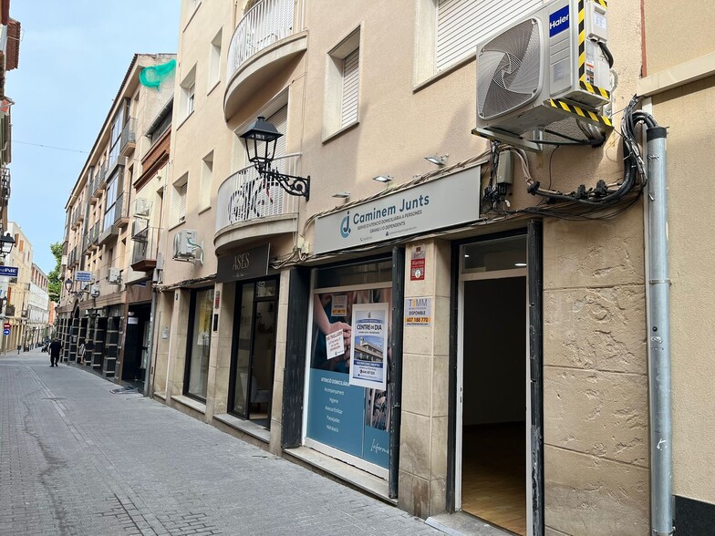 Local en Esparreguera, Barcelona en alquiler - Foto del edificio - Imagen 1 de 6