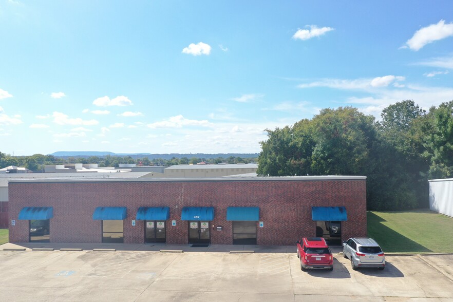 409 N Elmira Ave, Russellville, AR en venta - Foto del edificio - Imagen 3 de 25