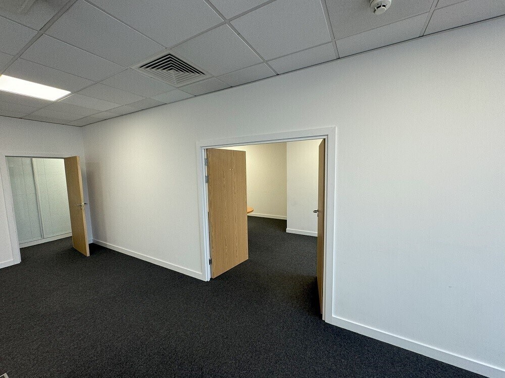 Whittle Way, Stevenage, HRT SG1 2FP - Unidad 2nd Floor - - Foto del interior - Image 1 of 2