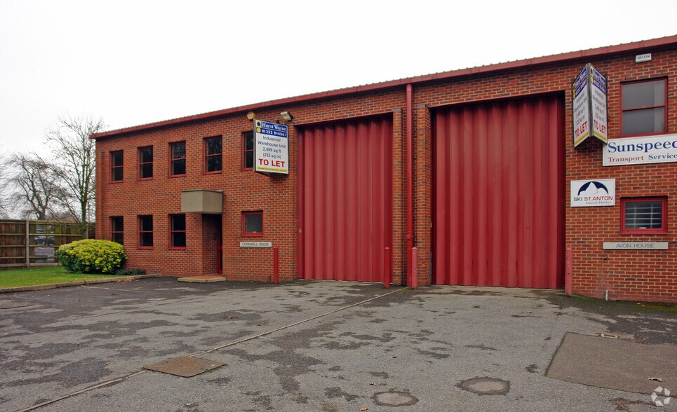 Albany Park, Camberley en alquiler - Foto del edificio - Imagen 3 de 7