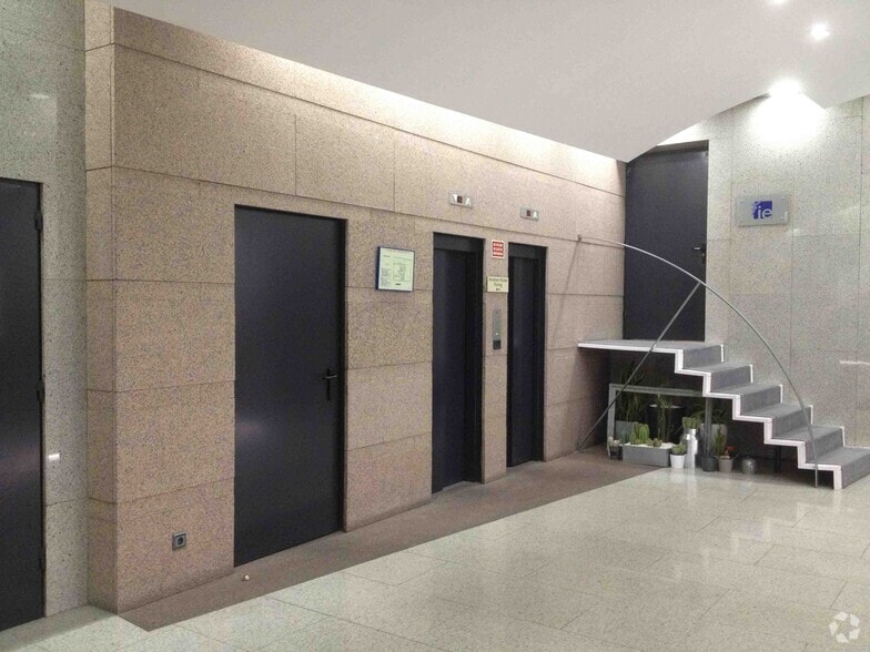 Calle del Pinar, 7, Madrid, Madrid en alquiler - Foto del edificio - Imagen 2 de 8