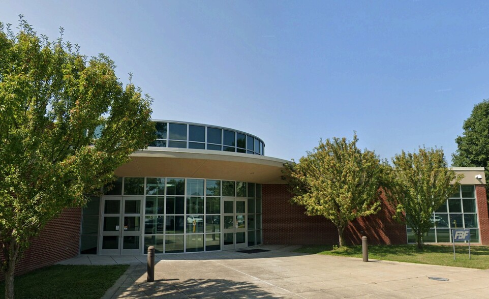 1201 S Ohio St, Martinsville, IN en alquiler - Foto del edificio - Imagen 1 de 6