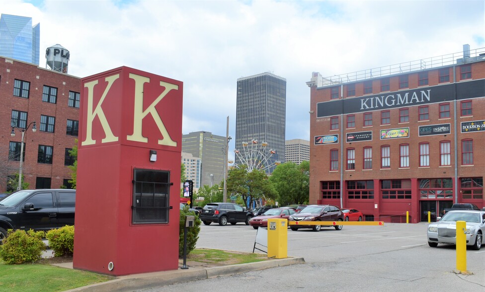 100 E California Ave, Oklahoma City, OK en alquiler - Foto del edificio - Imagen 1 de 4