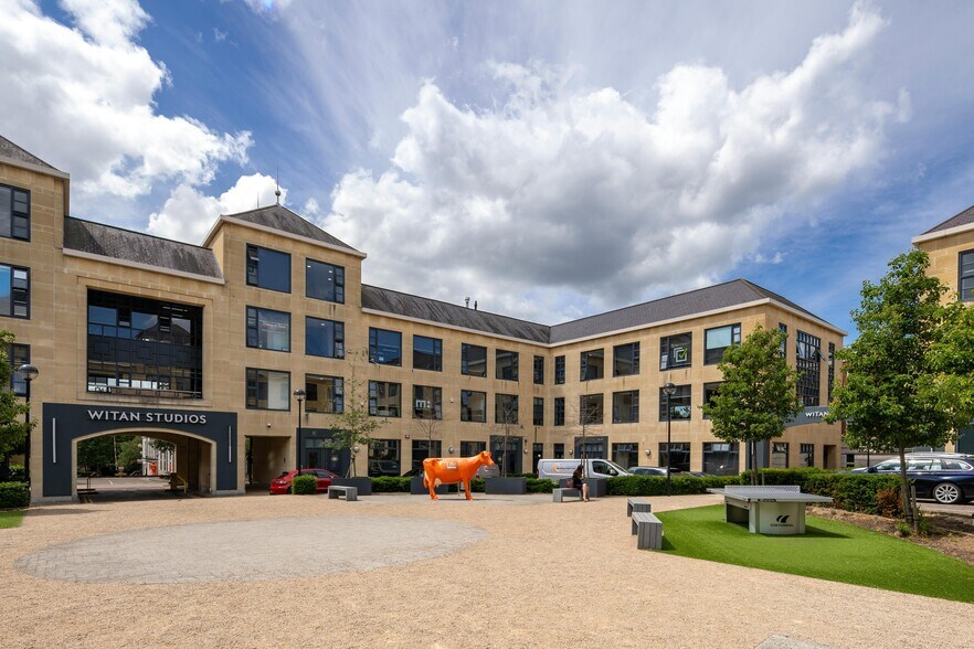 320 Witan Gate W, Milton Keynes en alquiler - Foto del edificio - Imagen 1 de 10