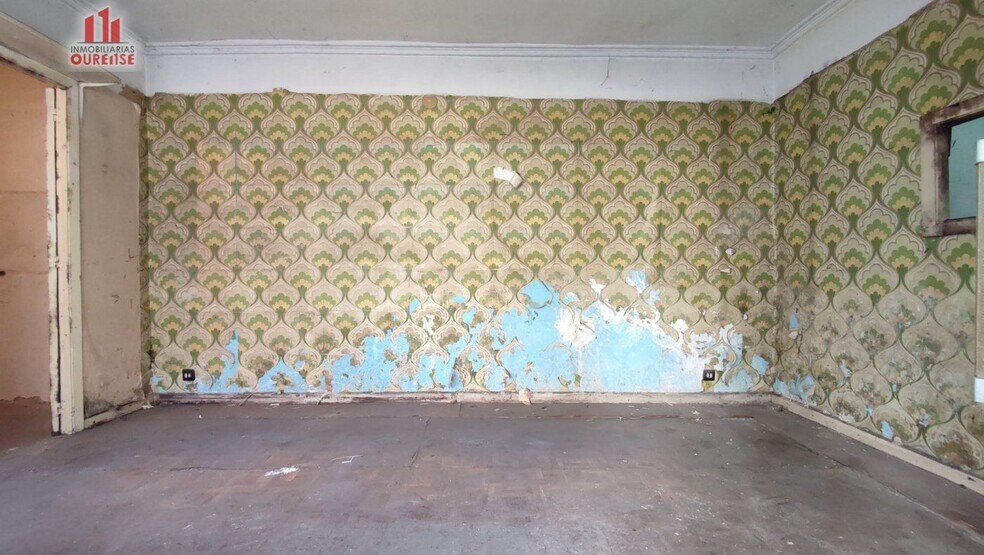 Local en Ourense, Orense en venta - Foto del edificio - Imagen 2 de 7