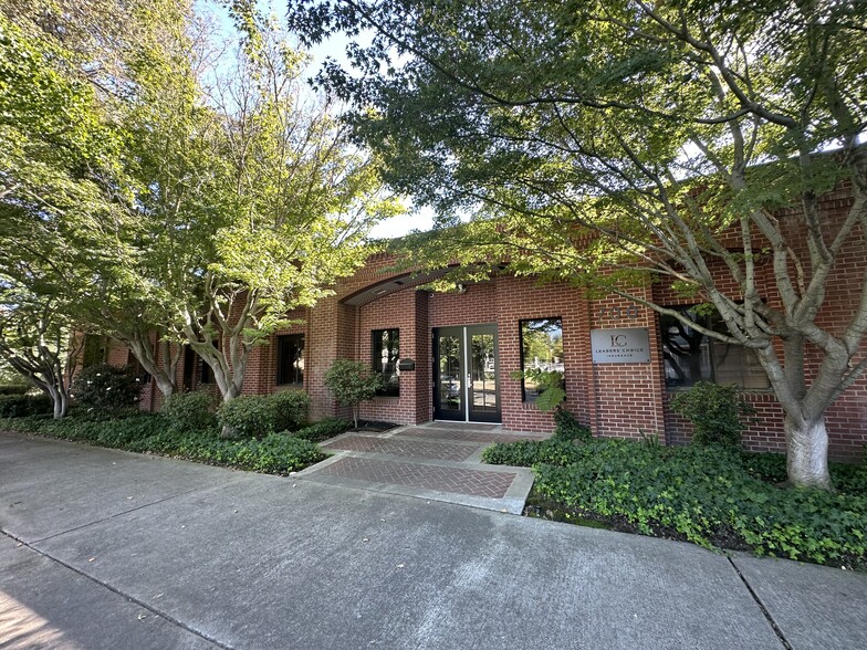 700 E St, Sacramento, CA en venta - Foto principal - Imagen 1 de 9