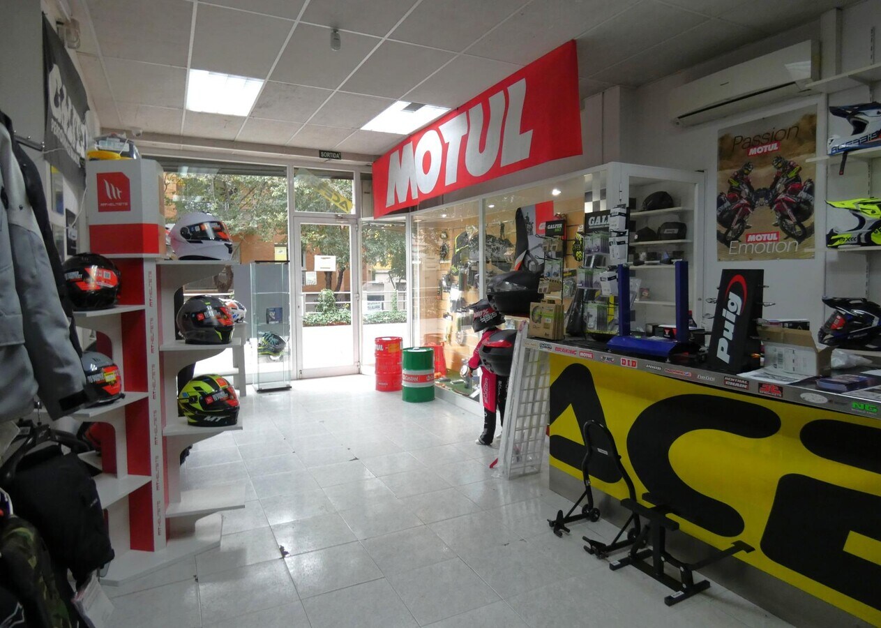 Manresa, BAR 08242 -  -  - Foto del interior - Image 1 of 3