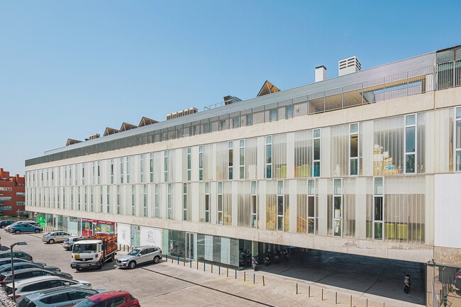 Más detalles de Calle Gaspar de Morales, 1, Paracuellos de Jarama - Local en venta