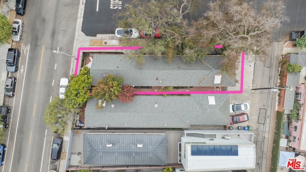 535 Rose Ave, Venice, CA en venta - Foto del edificio - Imagen 3 de 27