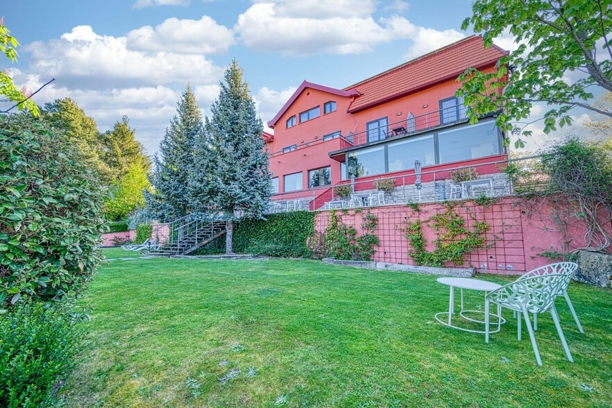 Hotel y hospedaje en Cercedilla, Madrid en venta - Foto del interior - Imagen 3 de 47