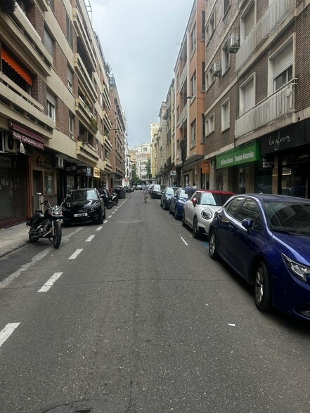 Local en Córdoba, Córdoba en alquiler - Foto del edificio - Imagen 1 de 1
