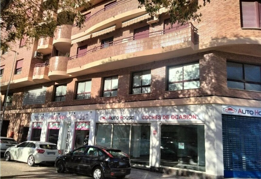 Carrer Historiador Bernardino Llorca, 11, Oliva, Valencia en venta - Foto del edificio - Imagen 3 de 14