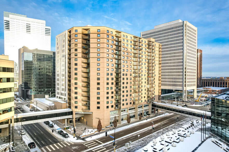 250 2nd Ave S, Minneapolis, MN en alquiler - Foto del edificio - Imagen 2 de 80