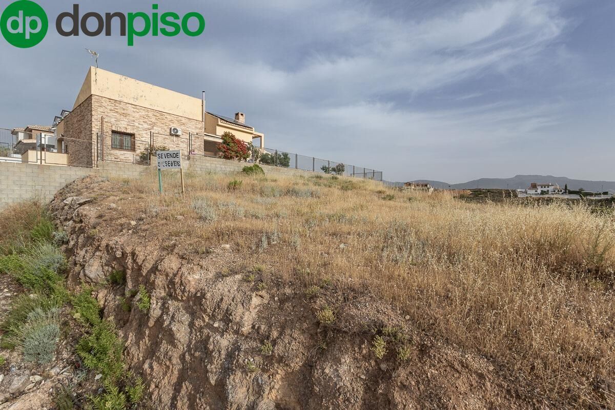 Calle Pinos Puente, 20, La Zubia, Granada en venta Foto principal- Imagen 1 de 15