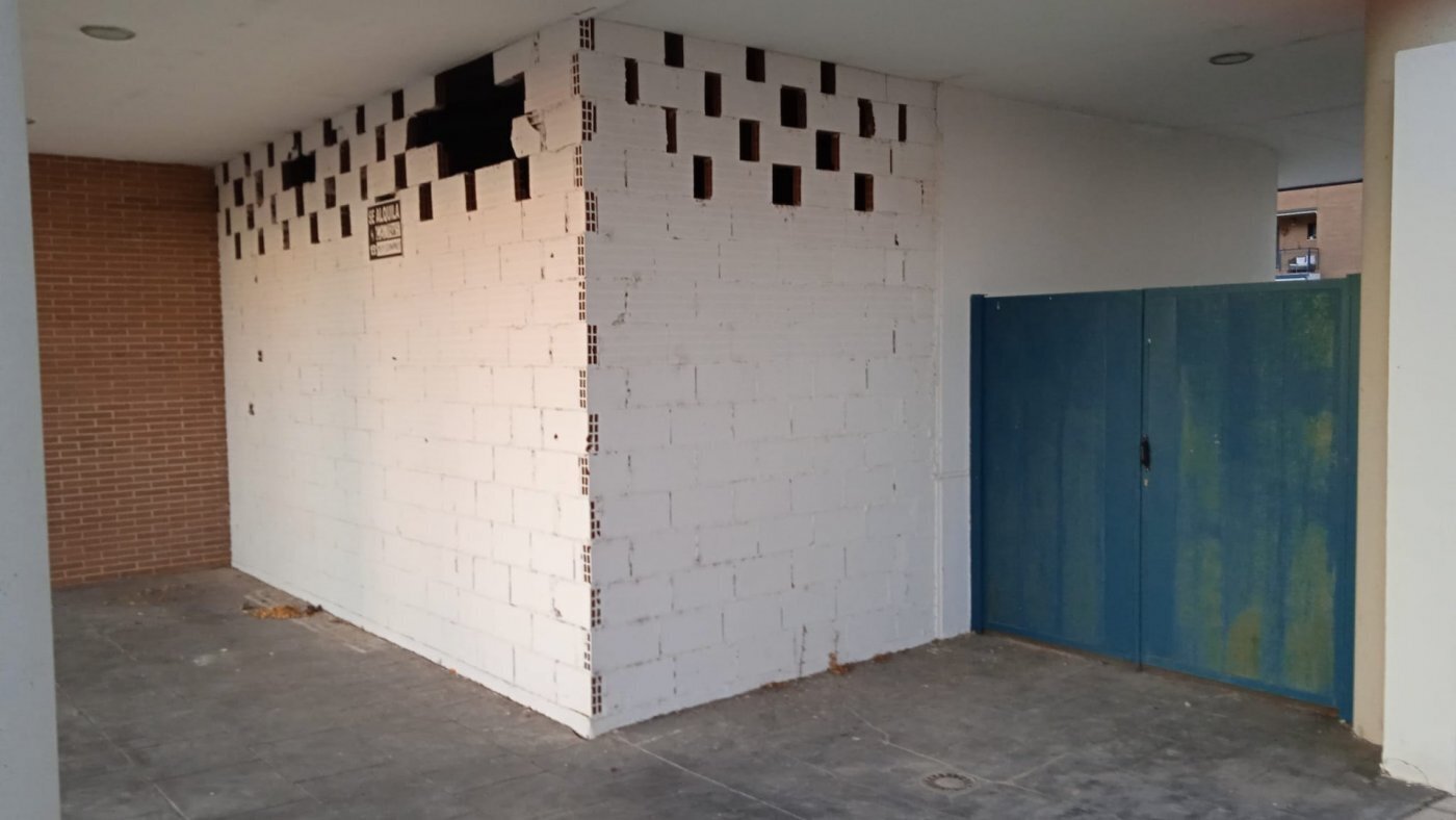 Local en Cáceres, Cáceres en alquiler Foto principal- Imagen 1 de 2